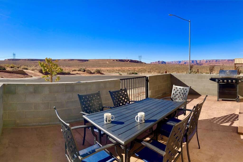 Local View Pet Friendly Boat Parking Close To Antelope Canyon Horseshoebend Page Bagian luar foto